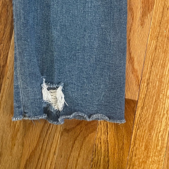 Vervet Blue Distressed Straight Leg Jeans Size 29 Stretchy Denim Medium Wash - Picture 10 of 11